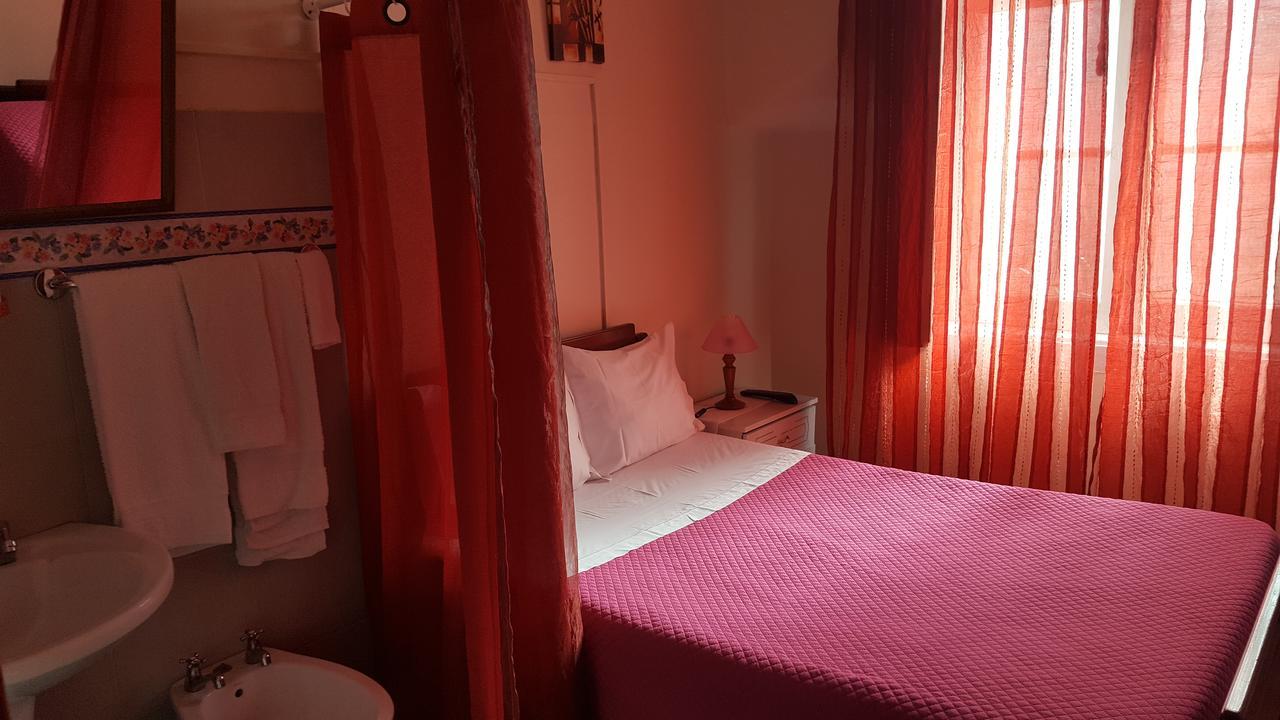 Guest house Pensao Prata